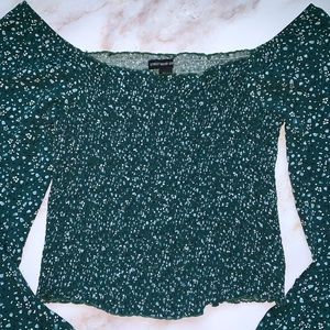 NWT Long sleeve shirred floral top